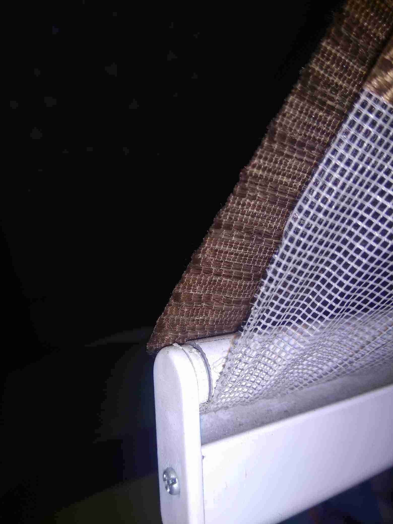 قسمت پايين پرده زبرا